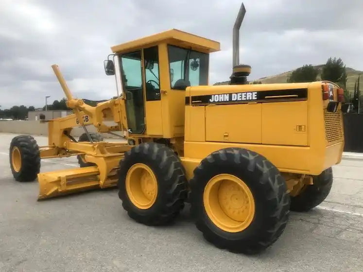 1995 John Deere 670B for sale $46,900 | Machinery Marketplace | A62DB861