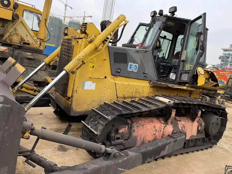 Komatsu D85ESS-2 for sale | Machinery Marketplace | C81D70F6