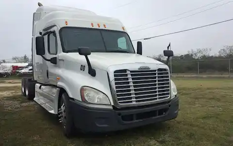  Freightliner CASCADIA - Freightliner Freight Trucks - mdl-freightliner-freight-trucks-cascadia-5350dcb5-1.jpg