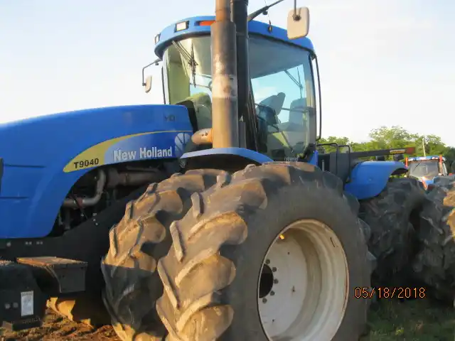  New Holland T9040HD - New Holland Tractors - mdl-new-holland-tractors-t9040hd-372ea9b9-1.JPG