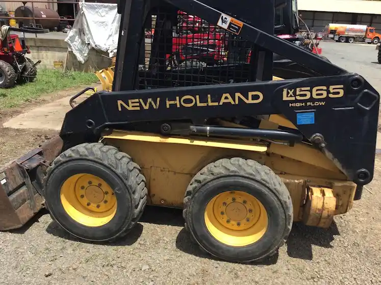 New Holland LX 565 High Flow for sale $14,900 | Machinery Marketplace ...