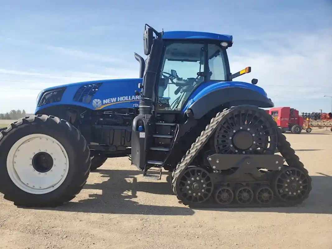 2015 New Holland T8.410