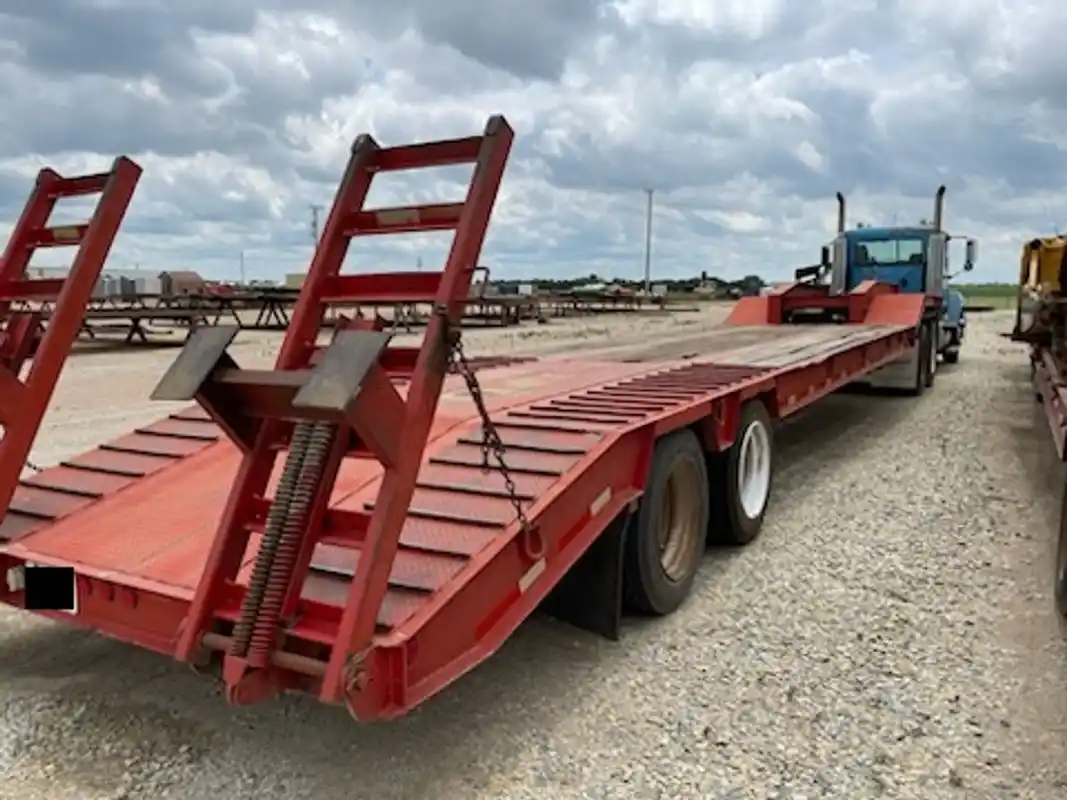 2008 Other Trailer Specialties, Inc. Step Deck Trailer