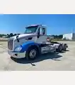 2016 Peterbilt 579 Road Tractor - Peterbilt Other Trucks & Trailers