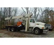 2006 Sterling L8500 Truck with Crane