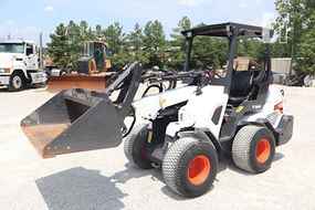 Bobcat Loaders at Machinery Marketplace - mdl-bobcat-loaders-l28-4b2682ef-1.jpg