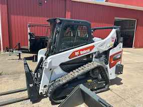 Bobcat Skid Steers at Machinery Marketplace - mdl-bobcat-skid-steers-t66-26d4c04c-1.jpeg