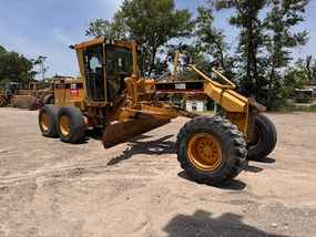 Caterpillar Motor Grader at Machinery Marketplace - mdl-caterpillar-motor-grader-140h-b1214440-1.jpeg