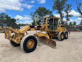 Caterpillar Motor Grader at Machinery Marketplace - mdl-caterpillar-motor-grader-140h-vhp-0436c335-1.jpeg