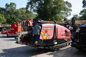 Ditch Witch Other Construction Equipment at Machinery Marketplace - mdl-ditch-witch-other-construction-equipment-jt20-4a21d1dc-1.jpg