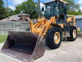 Hyundai Loaders at Machinery Marketplace - mdl-hyundai-loaders-hlc730-12384ab2-1.jpeg