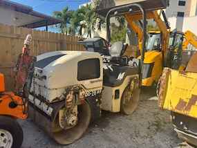 Ingersoll-Rand Compactors at Machinery Marketplace - mdl-ingersoll-rand-compactors-dd28-double-drum-roller-18fdcdc7-1.jpeg