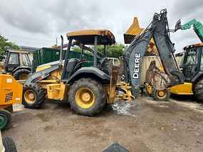 John Deere Loader Backhoes at Machinery Marketplace - mdl-john-deere-loader-backhoes-310sj-backhoe-4x4-1eaa09cf-1.jpg