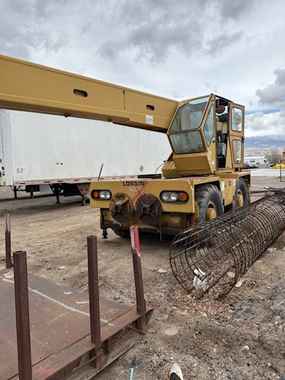 Lorain Cranes at Machinery Marketplace - mdl-lorain-cranes-lrt-18u-4ef0540f-1.jpeg