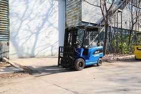VARYON Forklifts at Machinery Marketplace - mdl-varyon-forklifts-vy-cpd-20-1e64986b-1.JPG