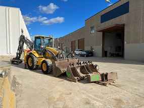 Volvo Loader Backhoes at Machinery Marketplace - mdl-volvo-loader-backhoes-bl-71-5b5225e6-1.jpeg