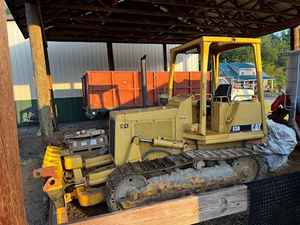 1984 Caterpillar D3B Dozer - Caterpillar Bulldozers