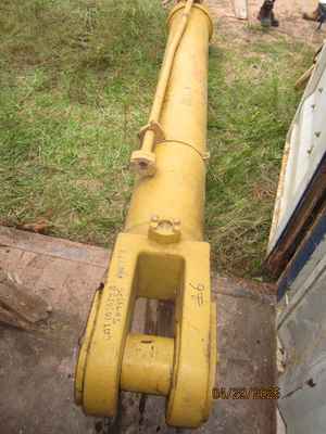  Caterpillar 107-6228 Boom Cylinder - Caterpillar Excavators