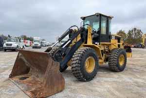 2007 Caterpillar Heat, Aux, Hyd coupler, 106 in bucket, foam filled tires. - Caterpillar Loaders