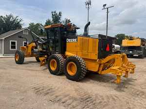 2011 DEERE 872GP - DEERE Motor Grader