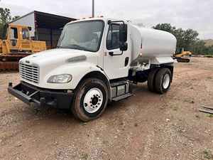 2017 Freightliner M2 106 - Freightliner Water Trucks