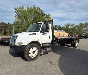 2007 International 4300 SBA Flat Bed Truck 4x2 (Stk# 3439) - International Other Trucks & Trailers