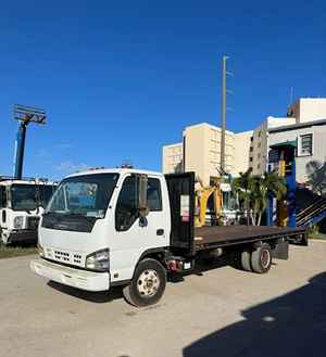 2006 Isuzu NPR Flat Bed Truck - Isuzu Other Trucks & Trailers