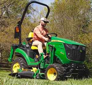 2020 John Deere 1025R - John Deere Tractors