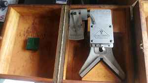  KLINGELNBERG Cutting face tester Model SP 1 set up for checking the Helix Angle - KLINGELNBERG Aggregate Equipment