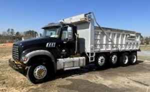 2017 Mack GU713 Dump Truck - Mack Dump Trucks
