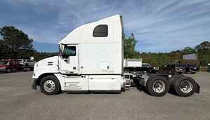 2016 Mack CXU613 Pinnacle Sleeper Road Tractor Truck (Stk# 3440) - Mack Other Trucks & Trailers