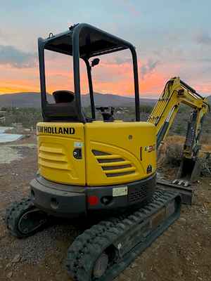 2019 New Holland E30C - New Holland Excavators
