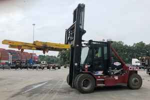2019 Taylor X360M-Chassis Rotator - Taylor Forklifts