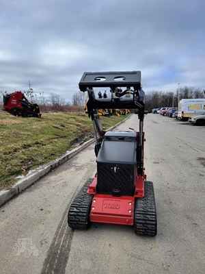 2023 Toro DINGO TX525N - Toro Skid Steers