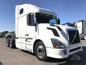 2013 Volvo VNL64T670 - Volvo Freight Trucks