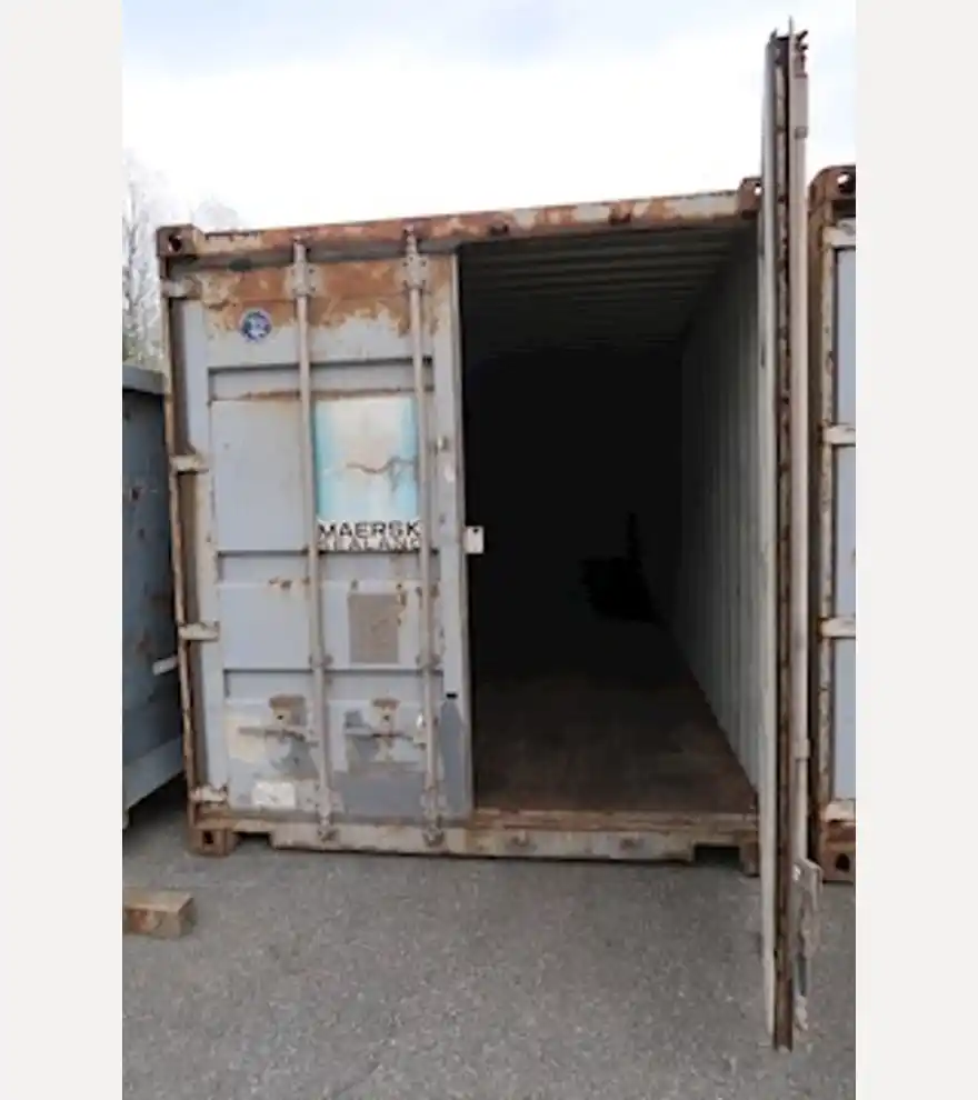  40' Standard Shipping Containers 40' - 40' Standard Shipping Containers Other Construction Equipment - 40-standard-shipping-containers-other-construction-equipment-40-e8991287-5.jpg