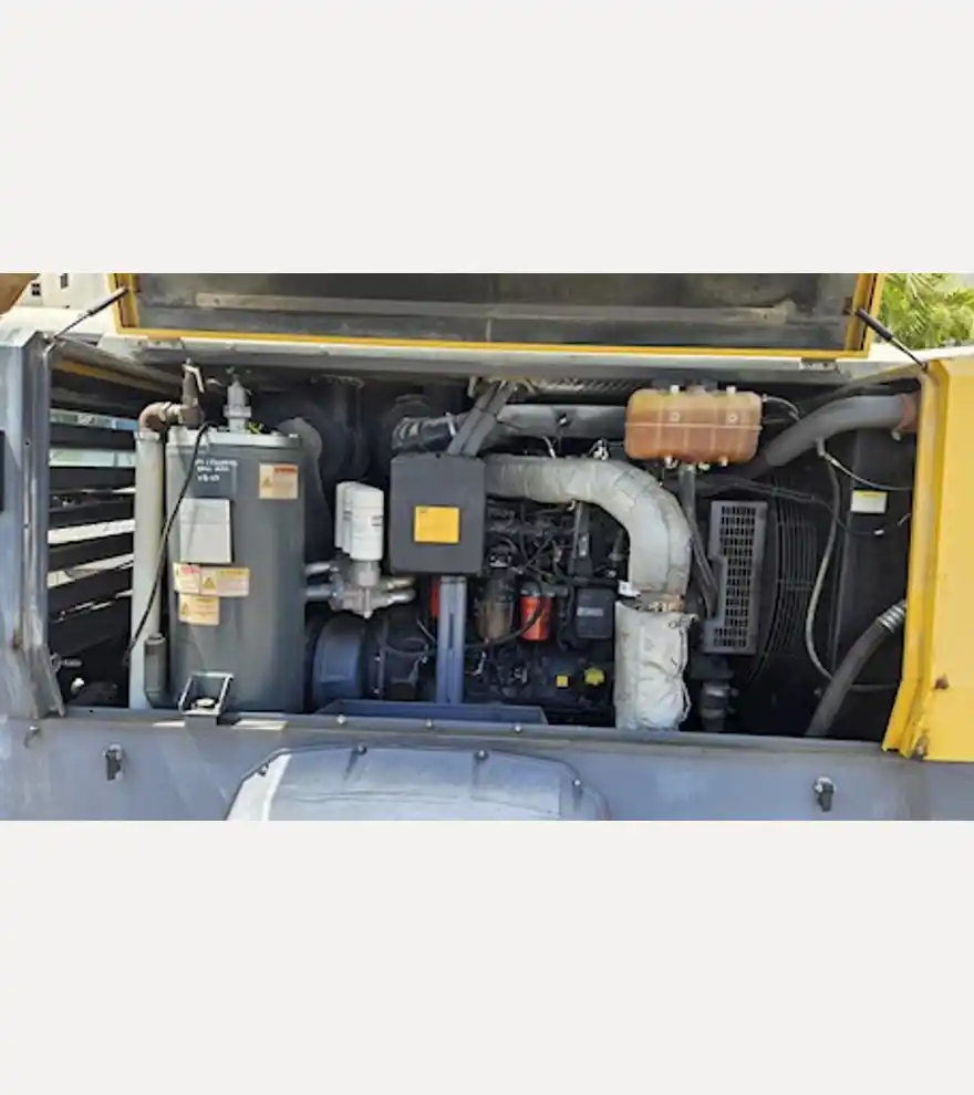 2016 Atlas Copco XATS 750 JD7 Towable Air Compressor - Atlas Copco Air Compressors - atlas-copco-air-compressors-xats-750-jd7-towable-air-compressor-fd895848-6.jpg