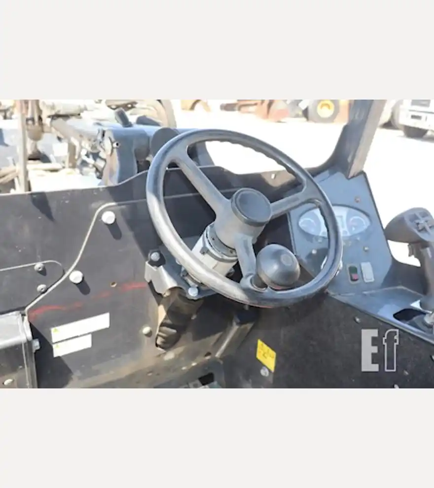 2020 Bobcat L28 - Bobcat Loaders - bobcat-loaders-l28-4b2682ef-9.jpg