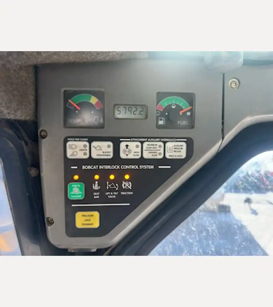 2008 Bobcat A300 Skid Steer Loader - Bobcat Skid Steers - bobcat-skid-steers-a300-skid-steer-loader-6feb6d71-8.jpg