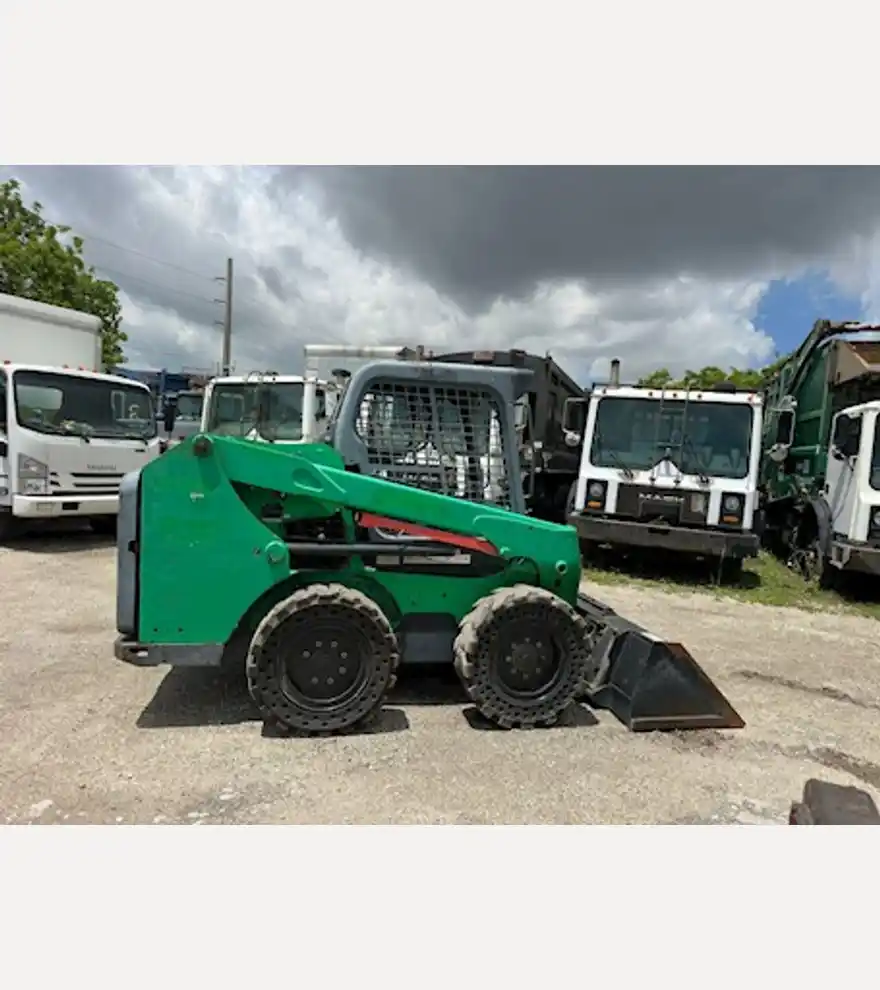 2018 Bobcat S550 Skid Steer - Bobcat Skid Steers - bobcat-skid-steers-s550-skid-steer-c71a1352-1.jpg