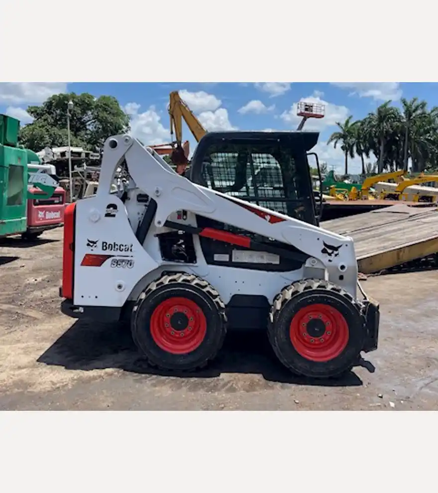 2019 Bobcat S570 Skid Steer - Bobcat Skid Steers - bobcat-skid-steers-s570-skid-steer-d4805cd1-5.jpg