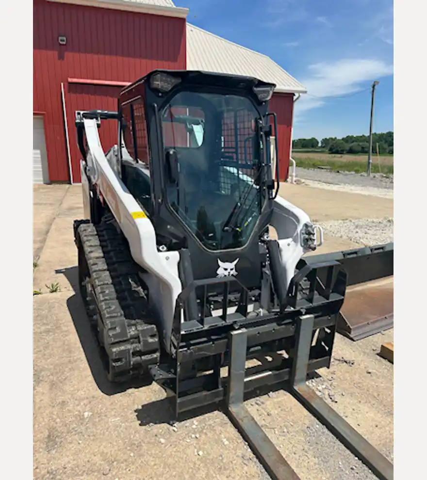2024 Bobcat T66 - Bobcat Skid Steers - bobcat-skid-steers-t66-26d4c04c-2.jpeg