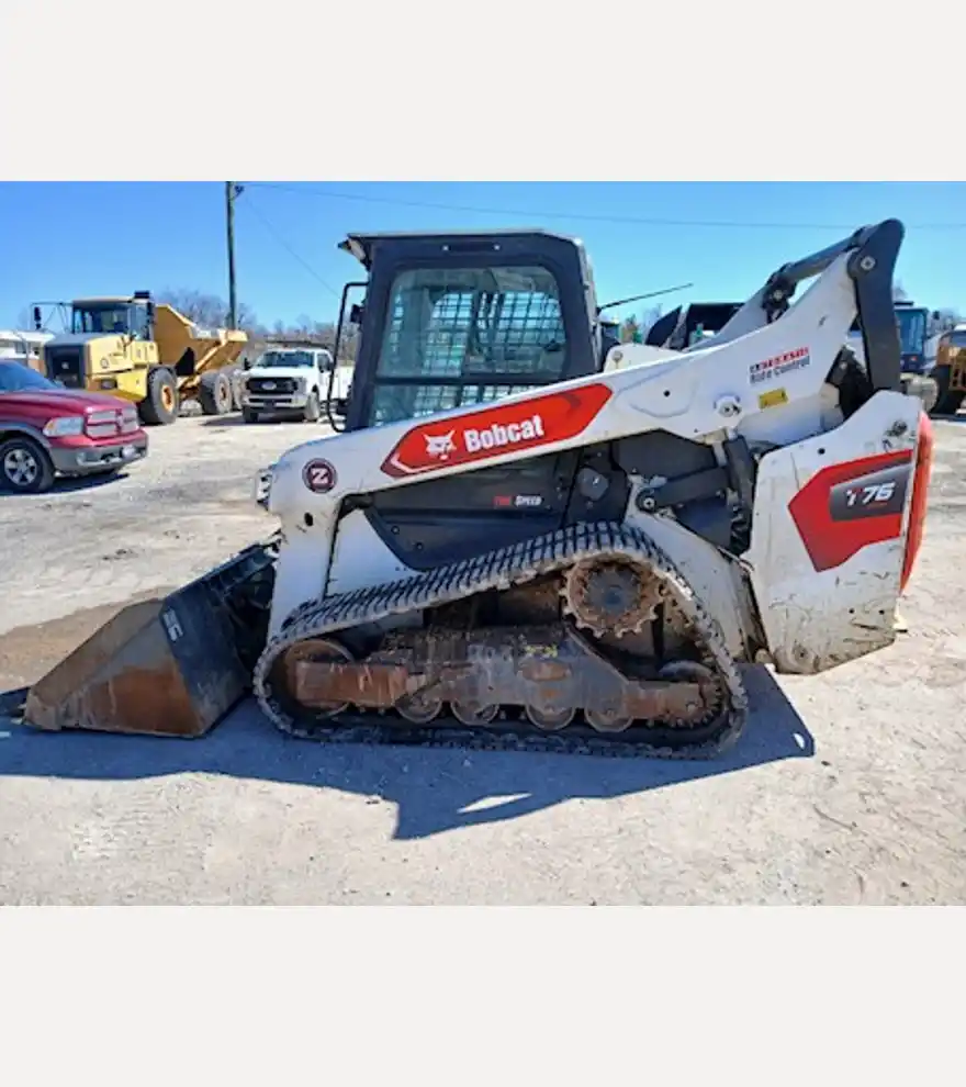 2020 Bobcat T76 - Bobcat Skid Steers - bobcat-skid-steers-t76-c9f79a8f-12.jpg