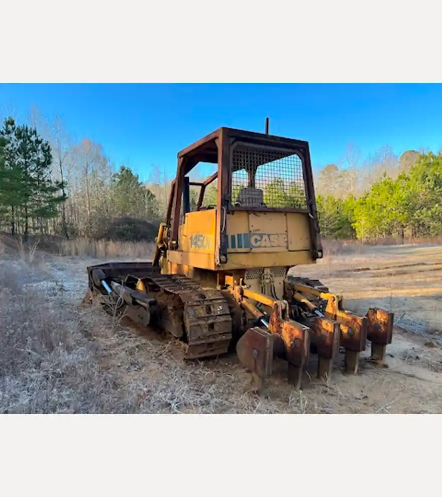1984 CASE 1450B Crawler Dozer - CASE Bulldozers - case-bulldozers-1450b-crawler-dozer-ae2e6485-2.JPG