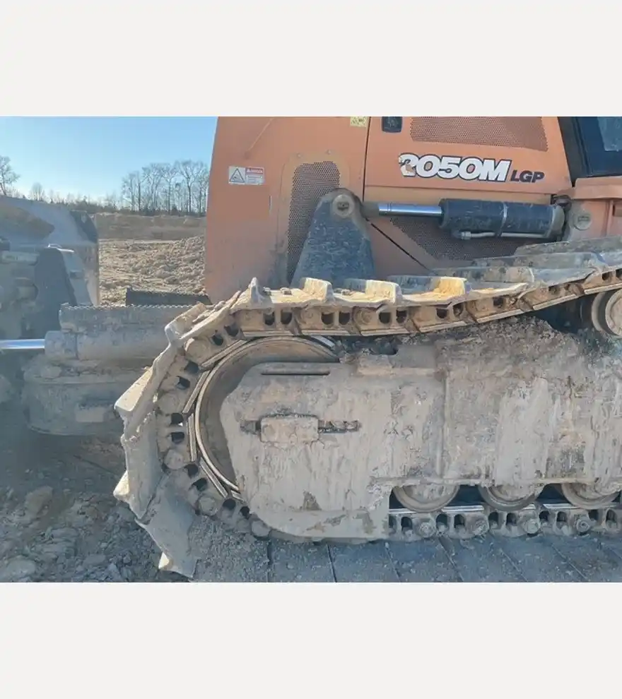 2020 CASE 2050M LGP Dozer - CASE Bulldozers - case-bulldozers-2050m-lgp-dozer-2e19c542-2.jpg