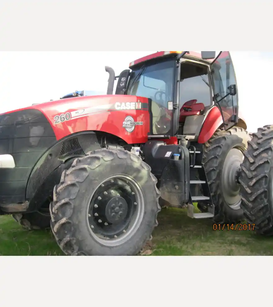 2014 CASE IH Magnum 260 - CASE IH Tractors - case-ih-tractors-magnum-260-ee328e04-10.JPG
