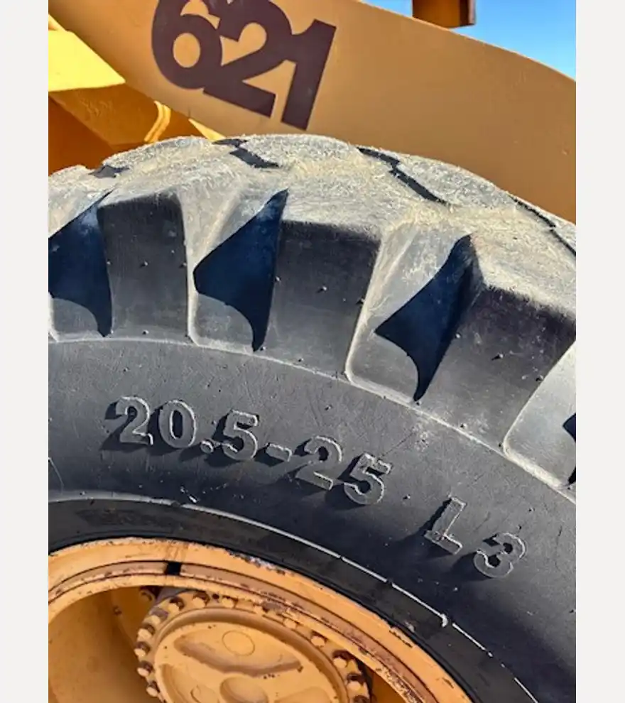 1992 CASE 621 Wheel Loader - CASE Loaders - case-loaders-621-wheel-loader-c0c61873-10.jpg