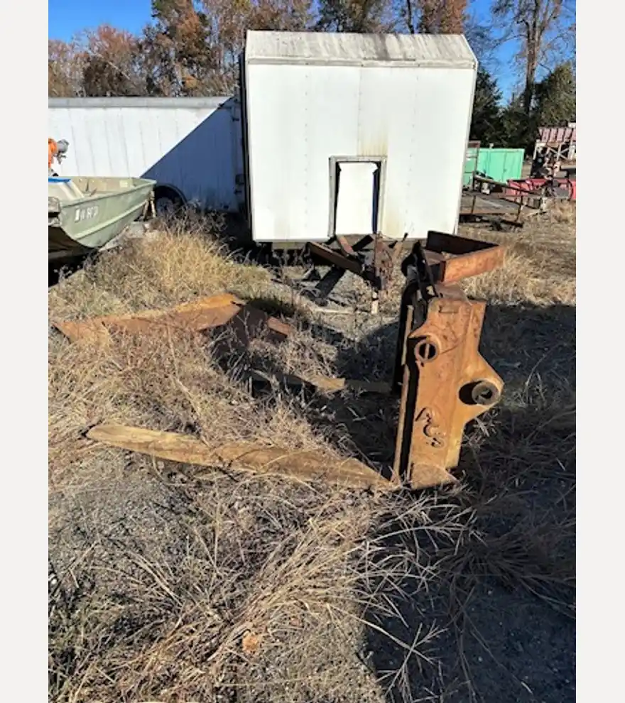 1992 CASE 621 Wheel Loader - CASE Loaders - case-loaders-621-wheel-loader-c0c61873-12.jpg