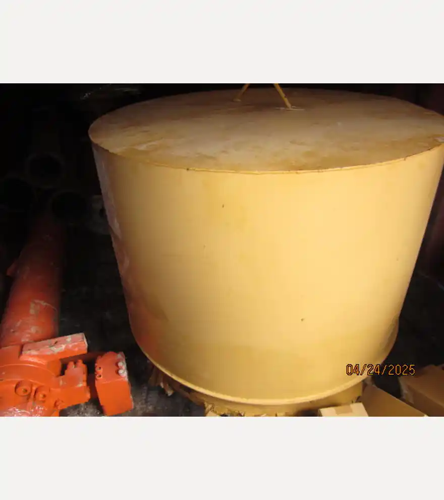  Caterpillar 20R-6134 Transmission - Caterpillar Bulldozers - caterpillar-bulldozers-20r-6134-transmission-74a74a0b-3.JPG