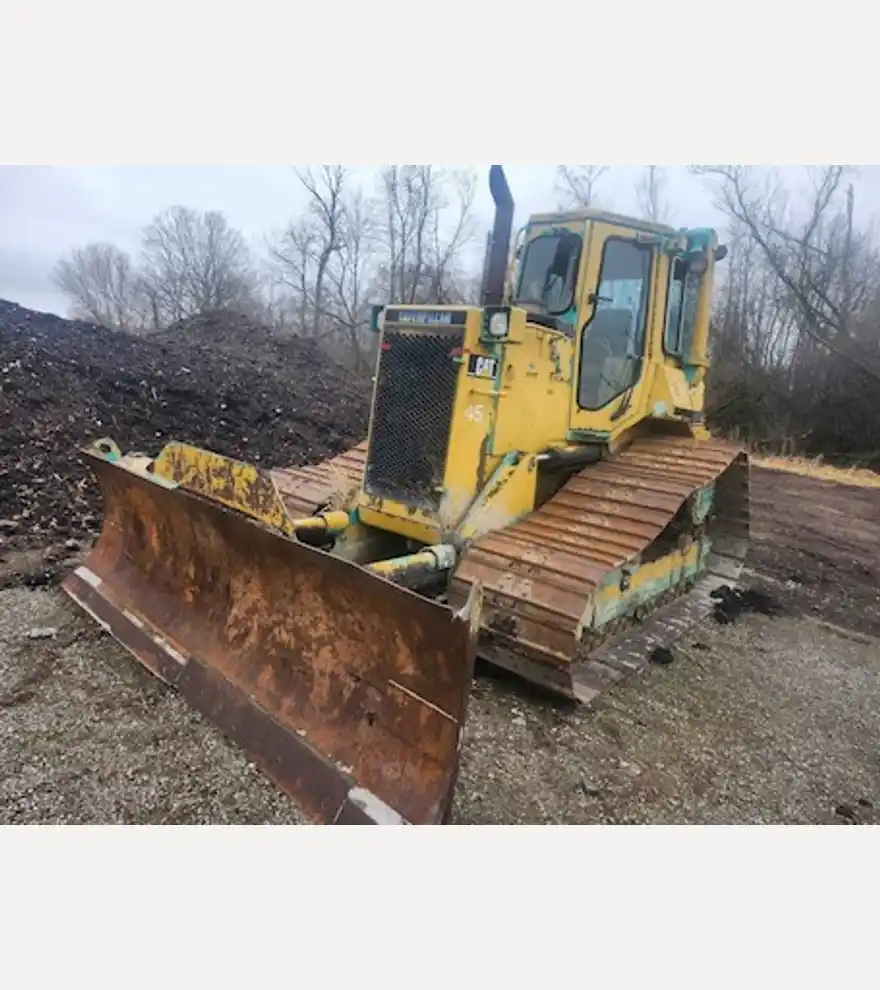 2002 Caterpillar D4H LGP - Caterpillar Bulldozers - caterpillar-bulldozers-d4h-lgp-07ead0a6-6.jpg
